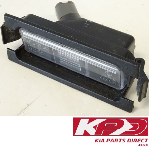 Genuine-Kia-Ceed-SW-2016-2017-Number-Plate-Lamp-1.jpg Kia Ceed (2012-2018) Nearside Rear Number Plate Light - Image 1