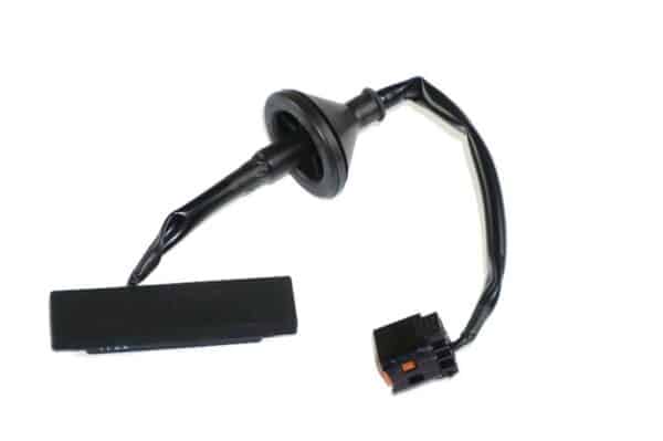 wpx_142c31b7ea4838f7f290d06b8eb4d407-600x399-1.jpg Kia Rio 2018-Present Boot Switch - Image 1